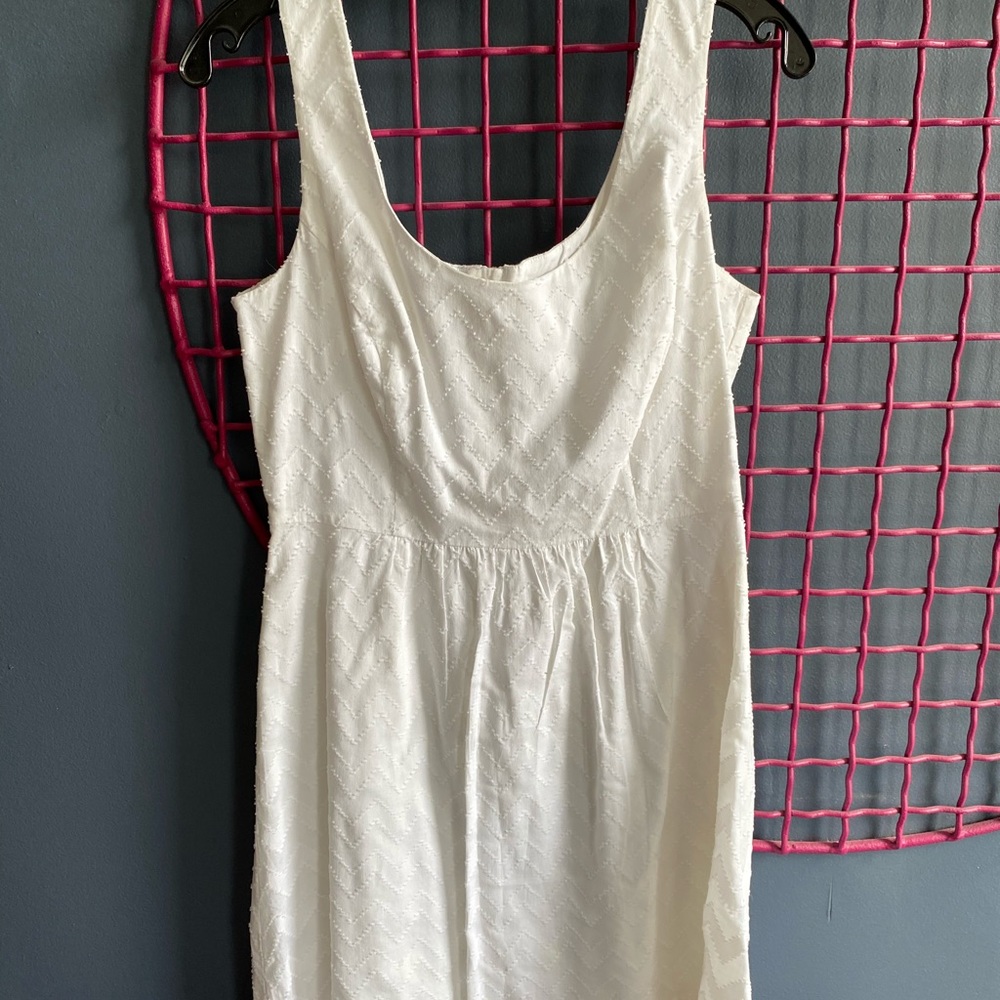 White Vineyard Vines dress